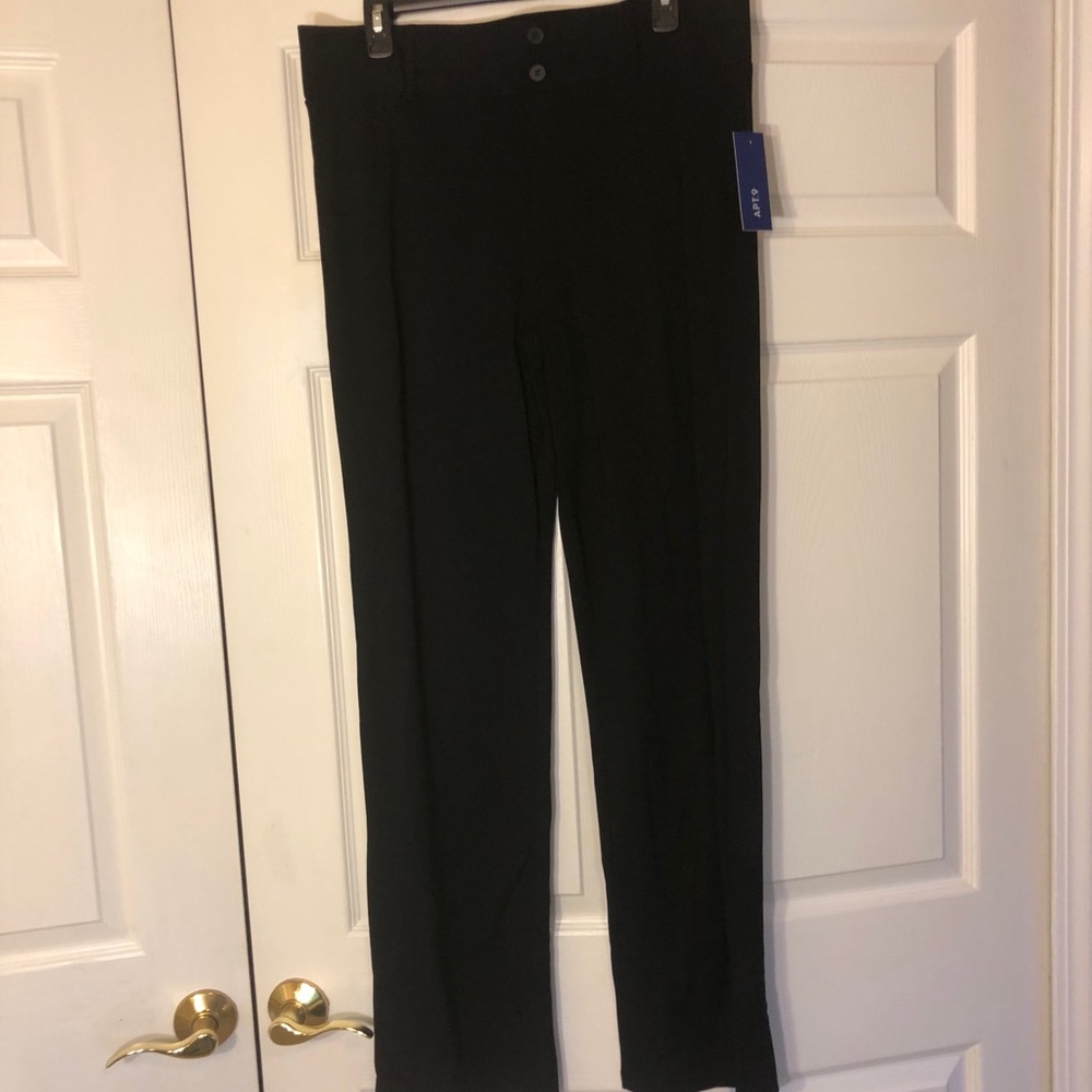 Apt 9 dress pants.
